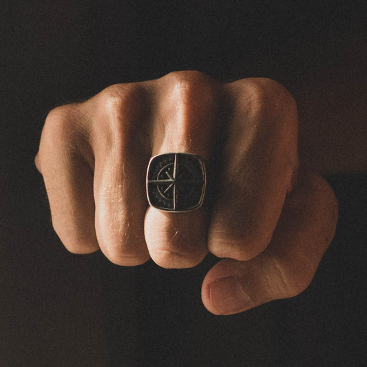 The Gear Compass Ring