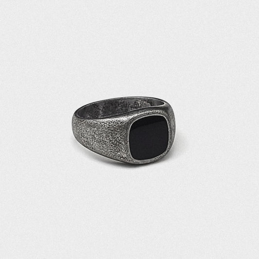 The Onyx Heritage Ring