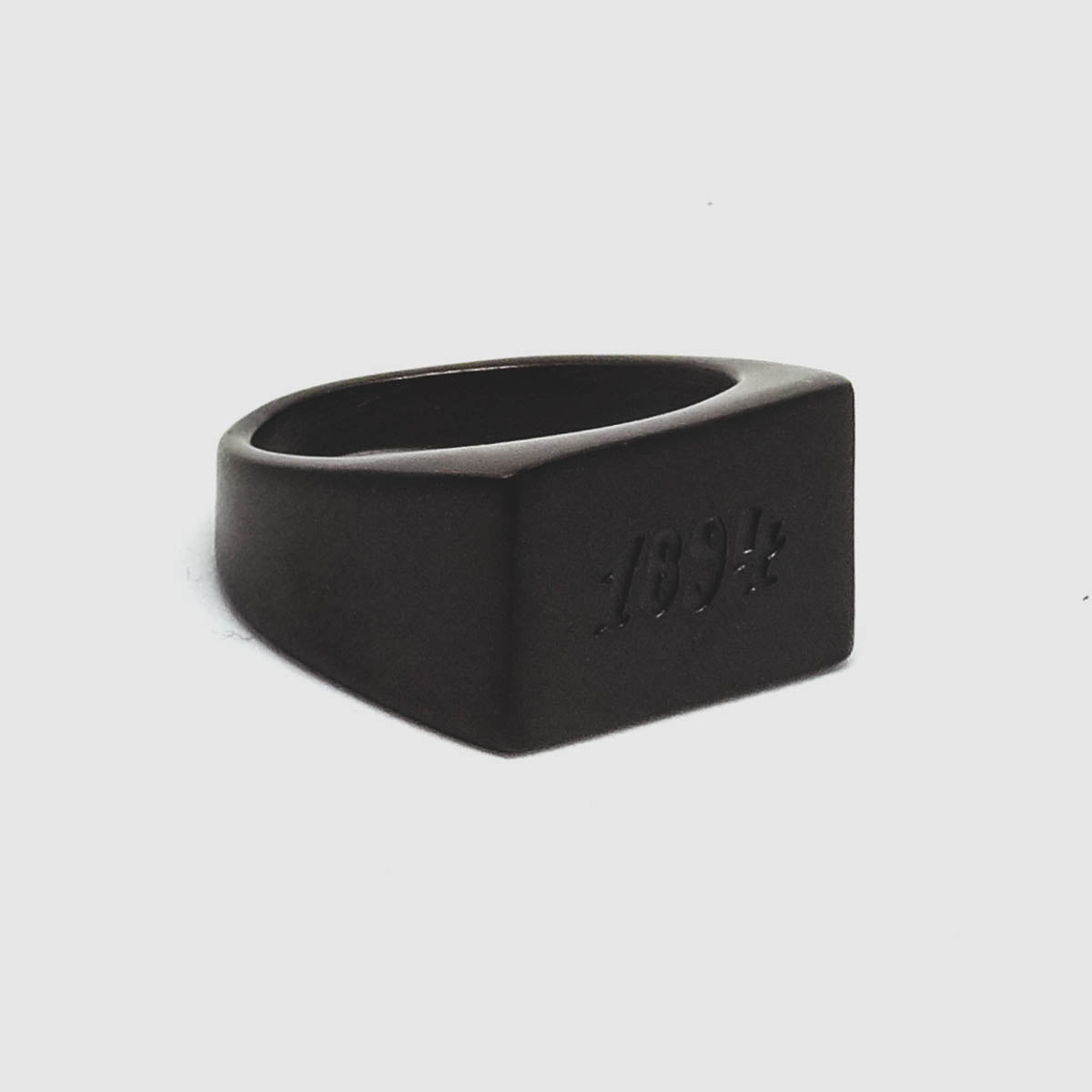 Foundation Ring In Carbon Black